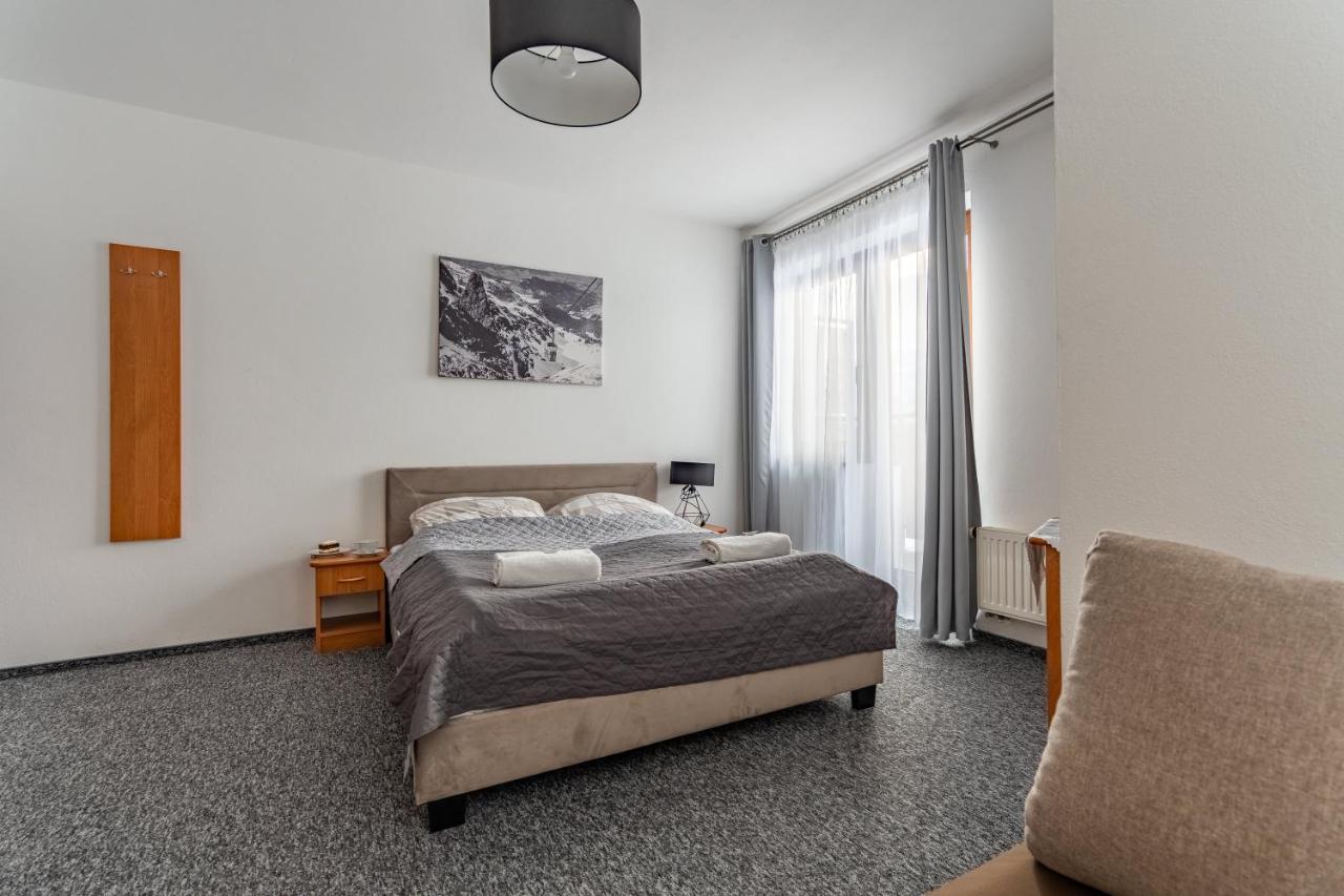 Villa 84 & Apartments Jacuzzi & Sauna Закопане Екстер'єр фото